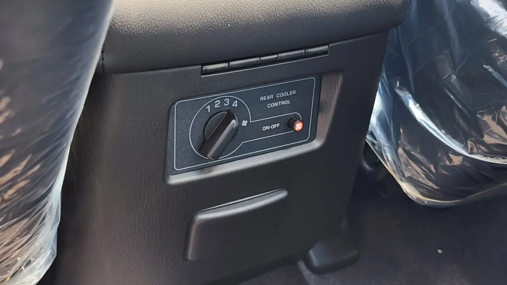 2023-nissan-patrol-safari-grx-4x4-gcc-black-17