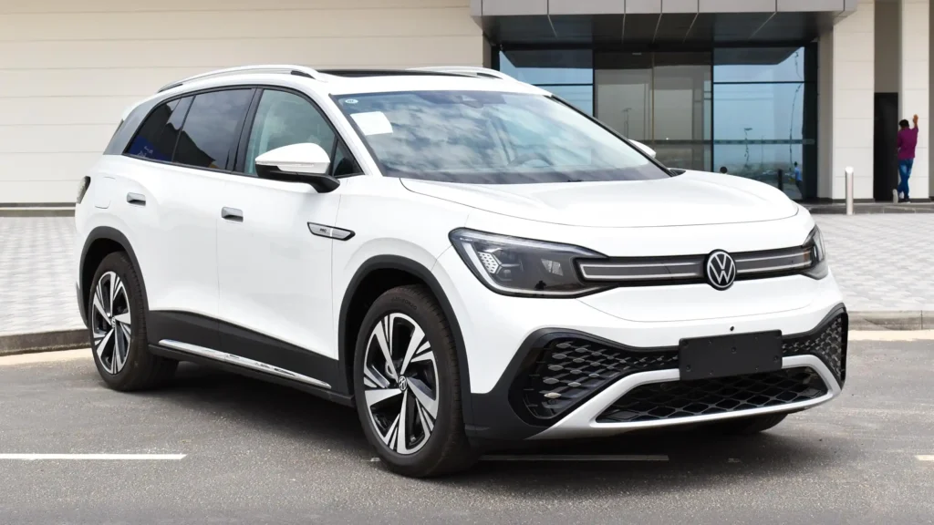 2023-volkswagen-id6-pro-gcc-white-1