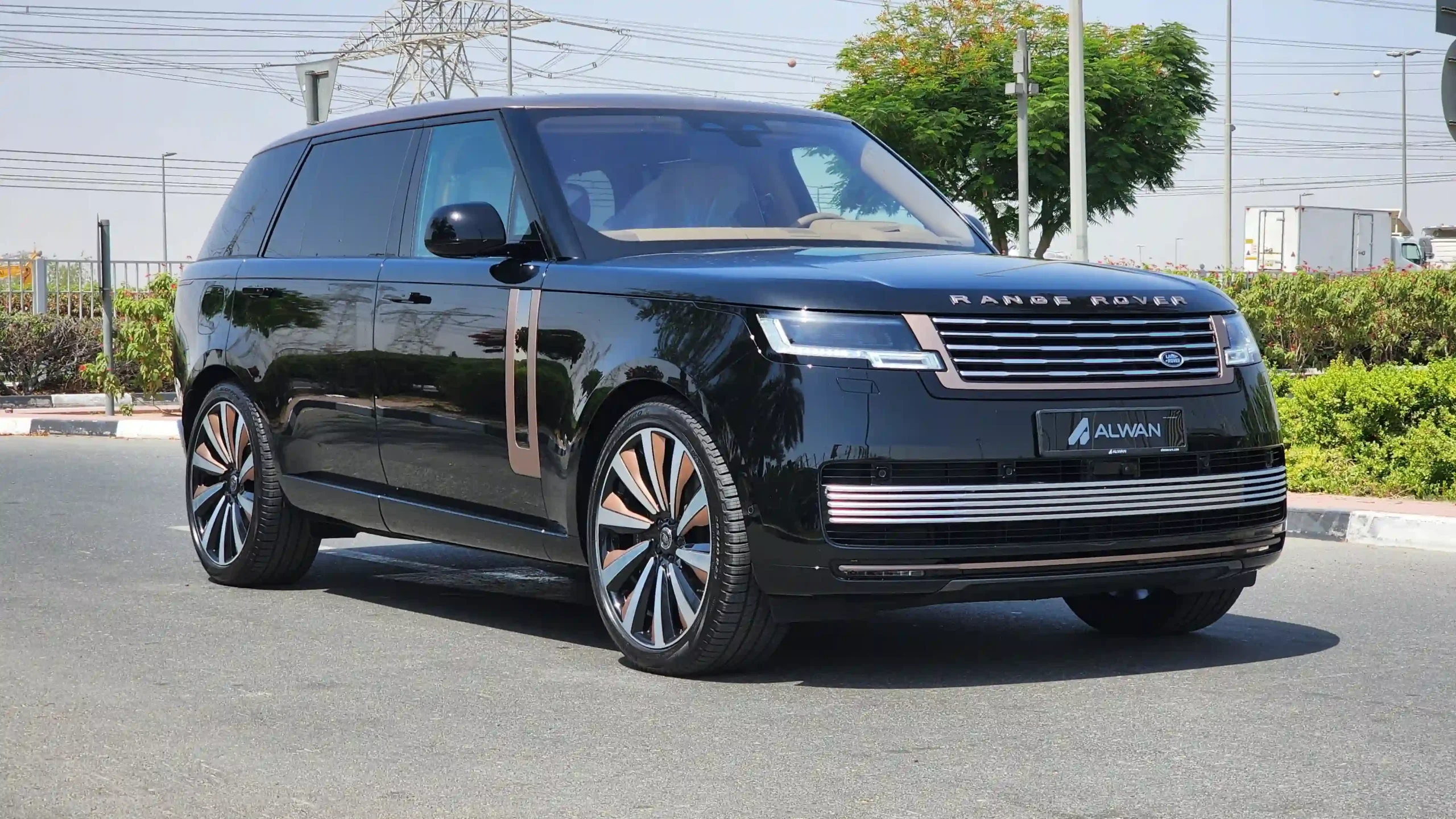 Experience Unparalleled Excellence - Land Rover for Sale | Alwan 