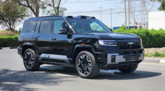 BYD Leopard 8 Flagship 7Seat (Black Interior)