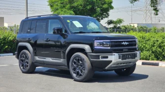 BYD Leopard 5 Flagship (Black Full Beige Interior)